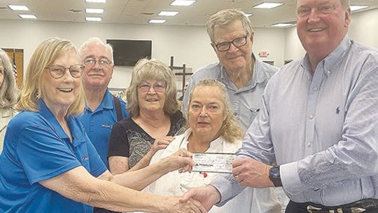 Columbus Lions donates $2,000 to Columbus Seniors Together