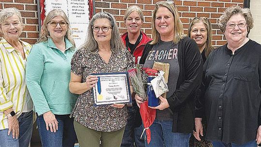 DRT Dilue Rose Harris Chapter recognizes local teachers
