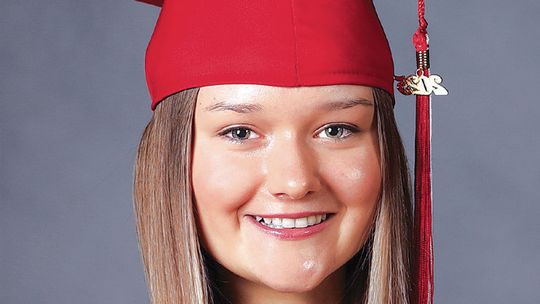 John Everett Chapter NSDAR Scholarship winners