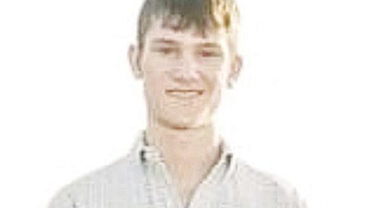 Navidad Valley CattleWomen award collegiate scholarship to Grant Kubala