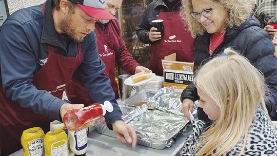 Oh, yes, it's ladies' nightoh, what a night!