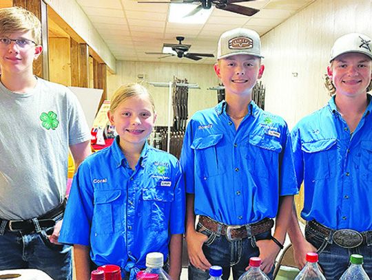 4-H Shooting Sports group works NRA Banquet