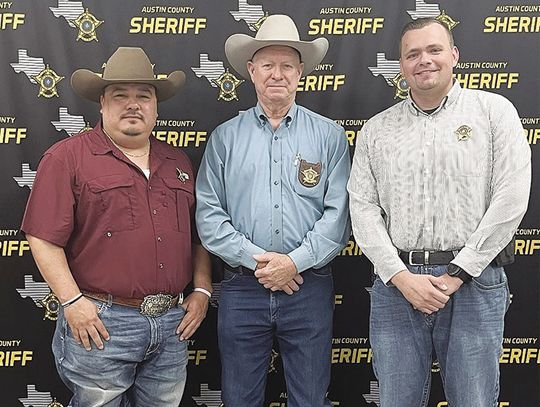 Austin County Sheriff's Office promotes Janicek and Rosales