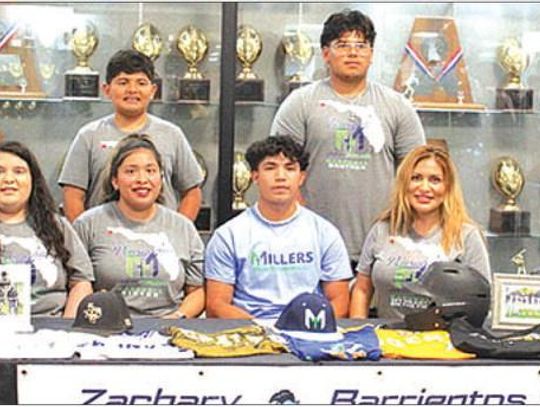 Barrientos signs with John Melvin University to continue baseball