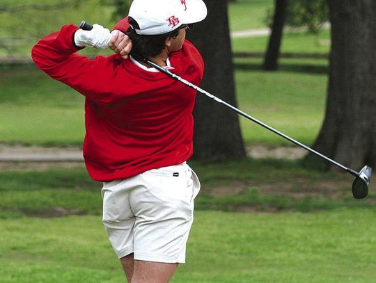 Bellville and Sealy take clubs near familiar stomping grounds in boy's golf tourney