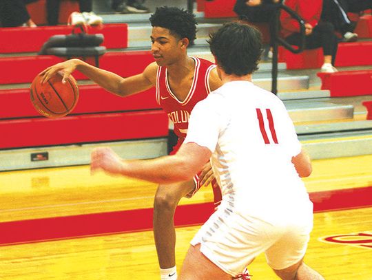 Bellville boy’s hoops beats Columbus with big second half in nail biter