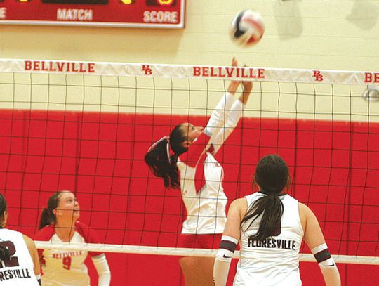 Bellville volleyball hold off Floresville in five sets