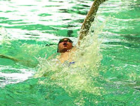 Columbus and La Grange represent tri-county in State Swimming