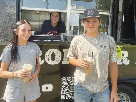 Columbus Country Market drops it like it's hot!