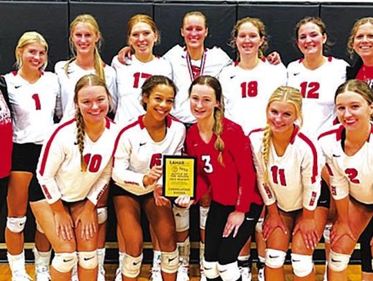 Columbus Defeats 6A Jordan Fulshear in Volleyball