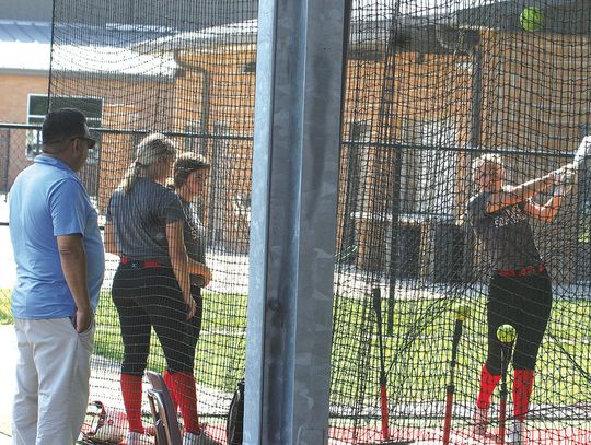 Columbus softball sharpens up at practice for playoff run