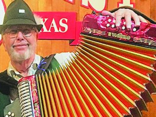 Country Music Club hosts polka show