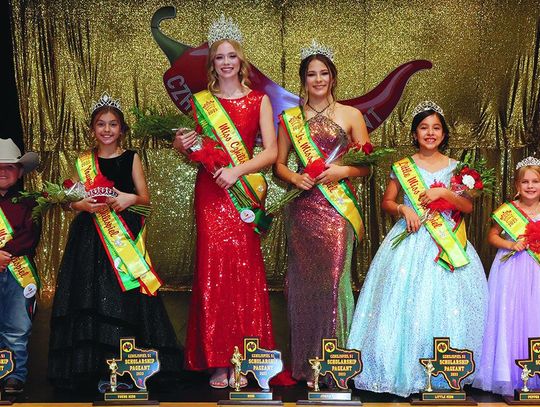 Czhilispiel 51 showcases pageant winners