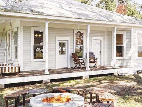 Eagle Lake Christmas Homes Tour - Gannon House