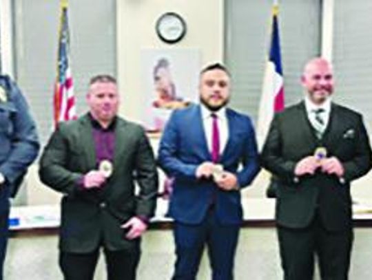 Eagle Lake PD promotes officers