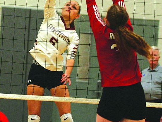 Fayetteville falls to Richards in three sets