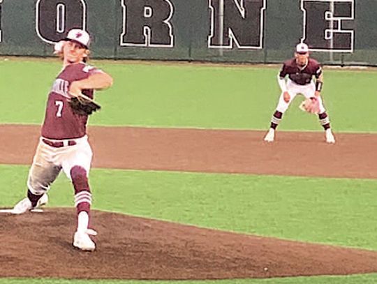 Fayetteville takes down Brookeland in game one of state semis