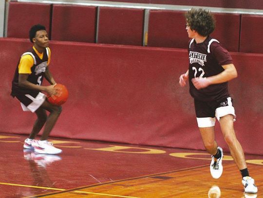 Flatonia boy's basketball sharpening up as they find winning rhythm