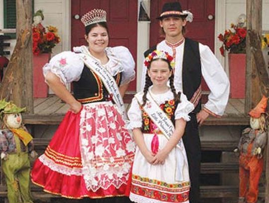 Heritage Fest and Muziky hold annual gathering