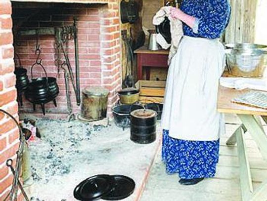 Historically accurate cast iron care at San Felipe Museum