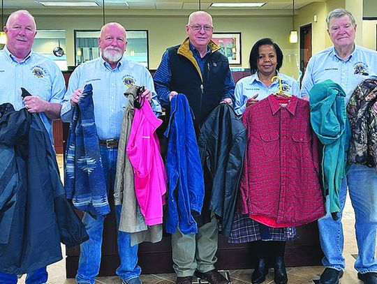 Industry State Bank assists Lions Club in Lions Winter Coat Drive