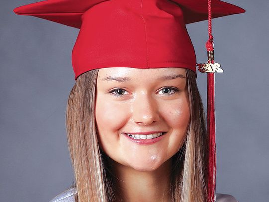 John Everett Chapter NSDAR Scholarship winners