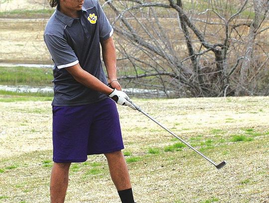 La Grange boys gofl takes on Caldwell tourney