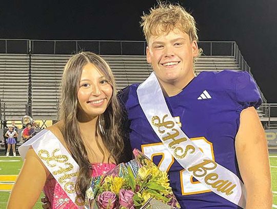 La Grange Leopards homecoming royalty