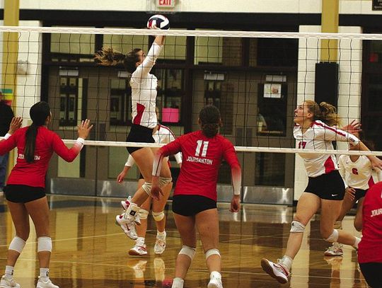 Lady Cardinals volleyball stay alive in win vs Jourdanton