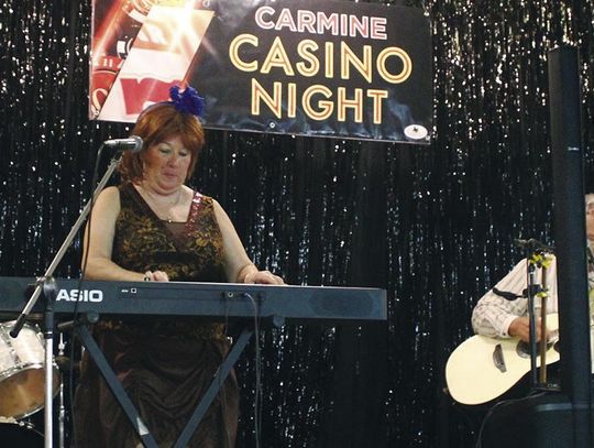 Lady Luck strikes Carmine Casino Night