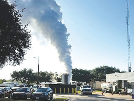 Large plume of smoke at Rice Medical Center