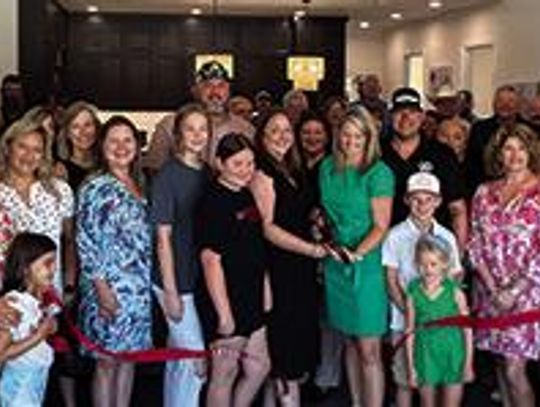 Leyco cuts ribbon at new location