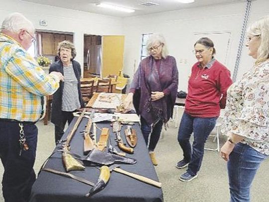 Local shootist presents Pioneer Weaponry to DRT