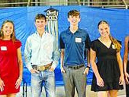 Navidad Valley Cattle Women Award $12,000 in Scholarships