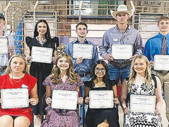 Navidad Valley Cattle Women select 2026 scholarship recipients