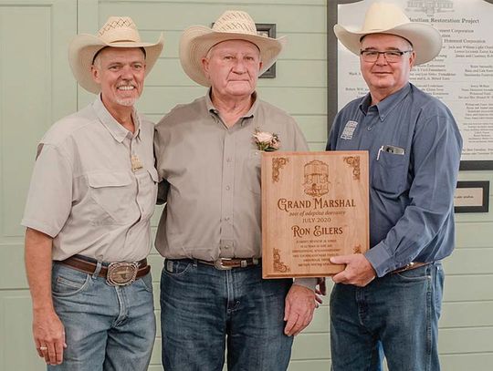 Ron Eilers awarded Austin County grand marshal plague