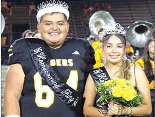 Sealy Homecoming King and Queen