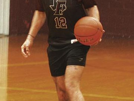 Surging Fayetteville boy's hoops team gets reps in at practice