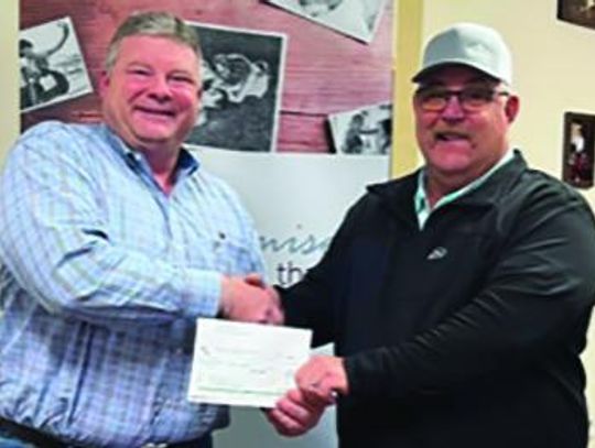 Texas Farm Bureau gives donation to Sheridan VFD