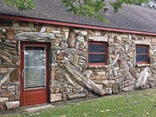 That rock house the locals know as Fort Kerr