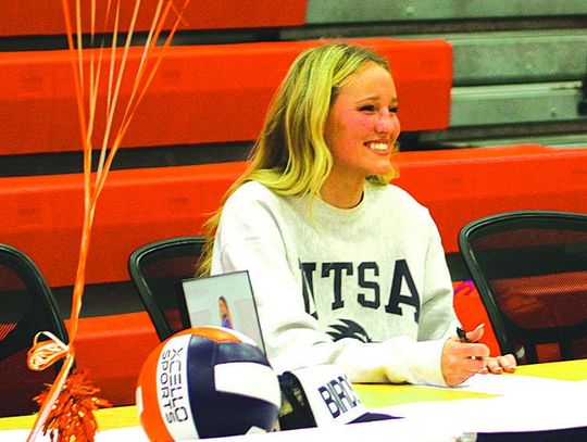 Tribe signs with UTSA