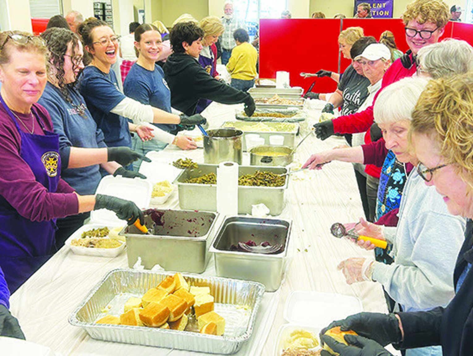 St. Roch CDA and KCs host turkey meal