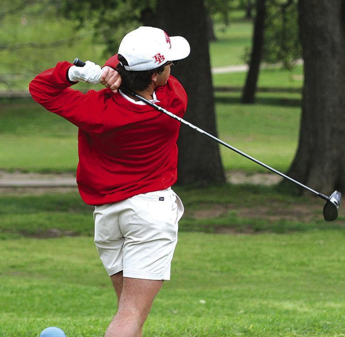 Bellville and Sealy take clubs near familiar stomping grounds in boy's golf tourney