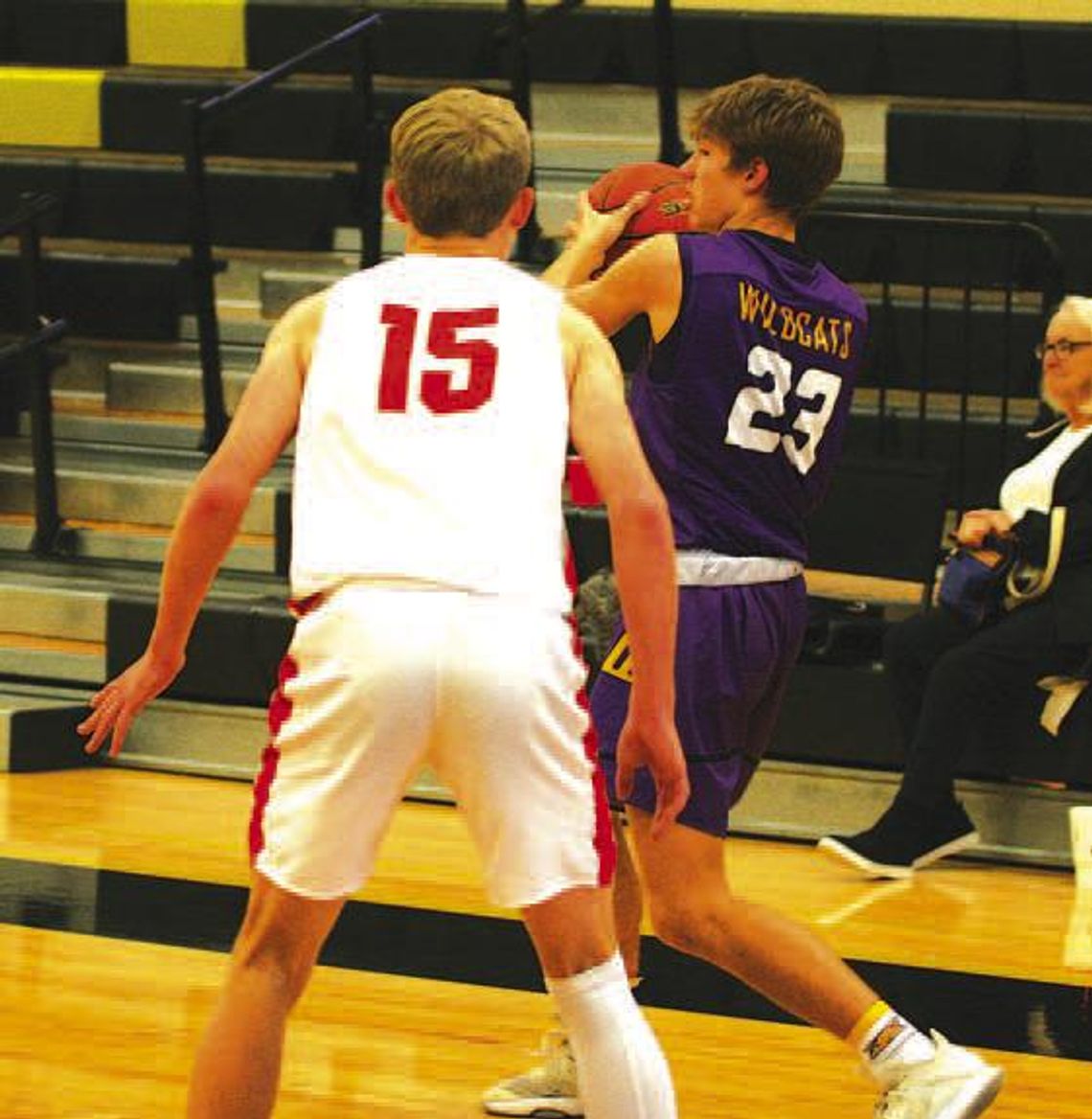 Bellville boys basketball stomps Weimar