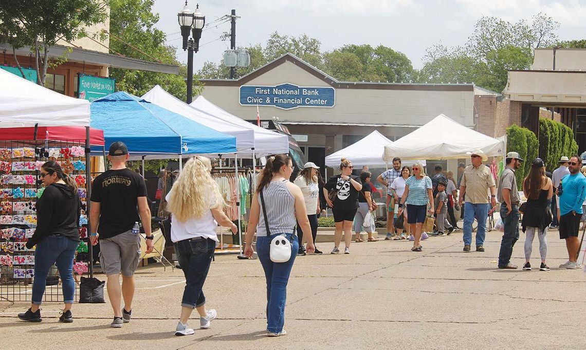 Bellville Farmers Market Days draws great crowd