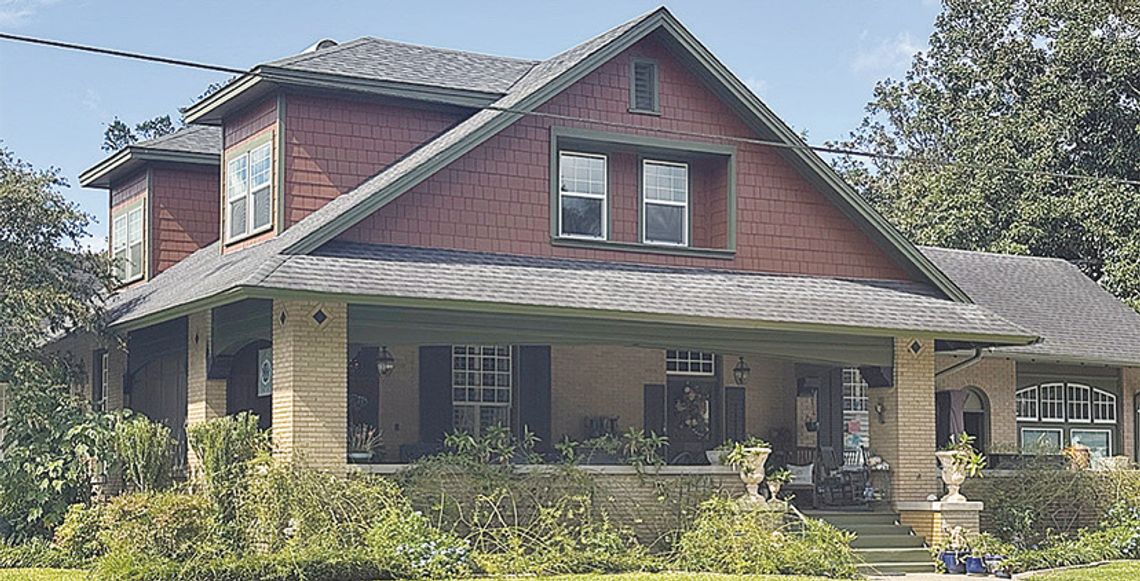 Capps-Jones Home showcased in Christmas Homes Tour