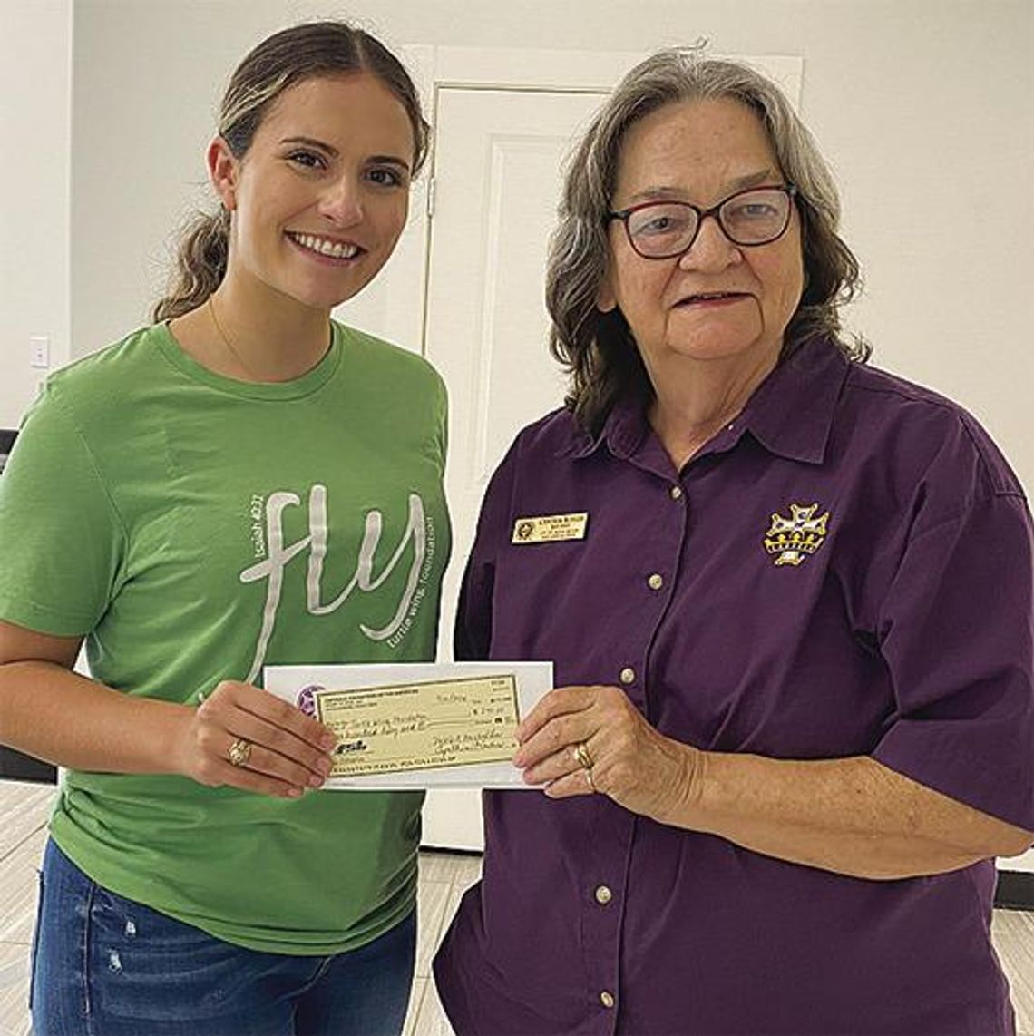 Catholic Daughters donate to Turtle Wing