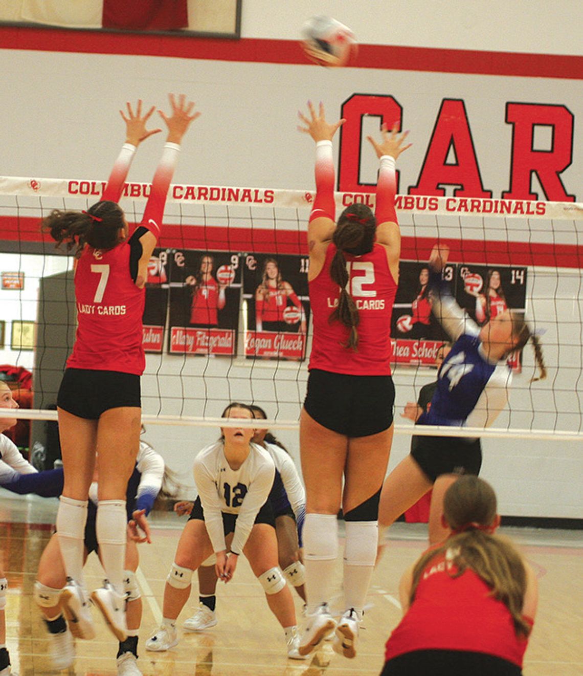 Columbus throttles Yoakum in three sets in volleyball