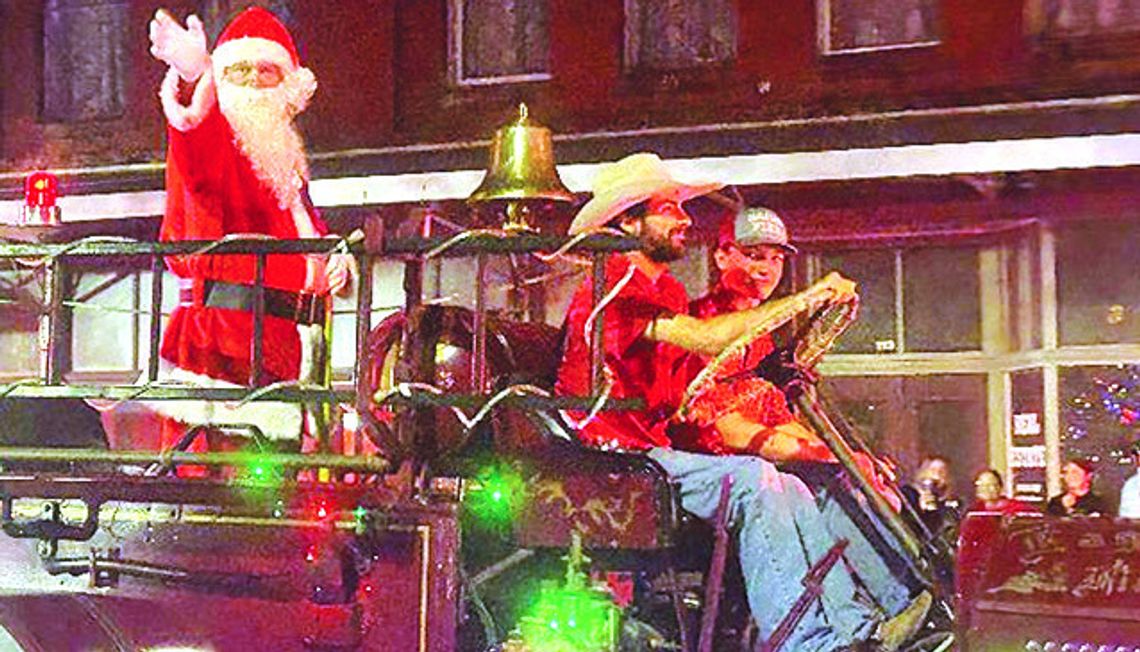 Eagle Lake 2025 Christmas Parade party!