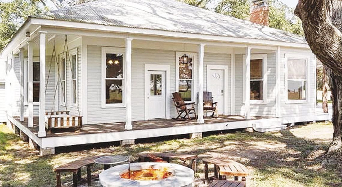 Eagle Lake Christmas Homes Tour - Gannon House Eagle Lake Christmas Homes Tour - Gannon House